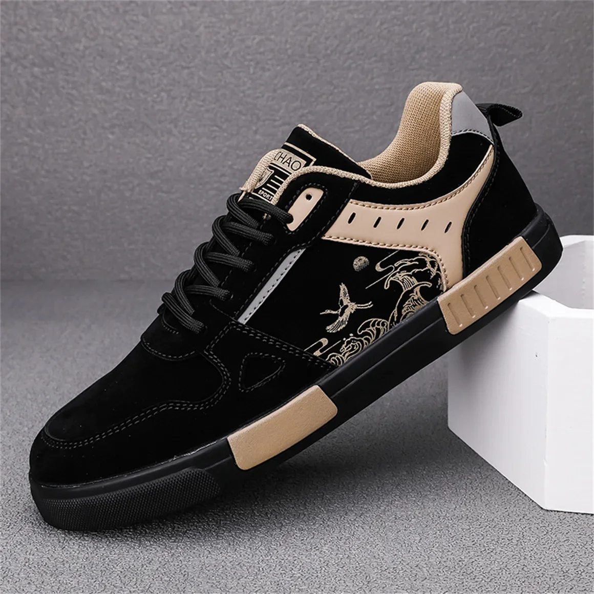 Men's Shoes New Comfortable Light Sneakers Trend non-slip Walking Shoes Korean Edition Versatile Work Shoes Plus Size 47