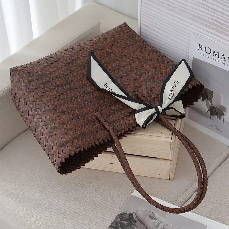 Large Capacity Pp Imitation Rattan Handmade Woven Bag Retro Casual Versatile Ladies Shoulder Tote Bag view 2
