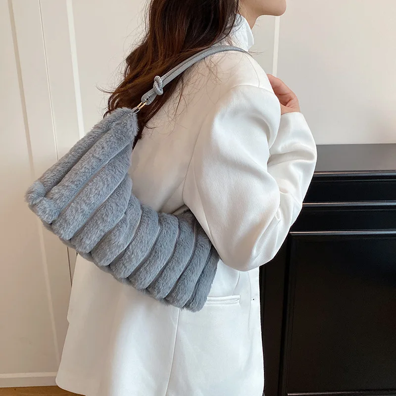 2026 winter new style dumpling bag fashionable casual and individual women's handbag trendy and niche design