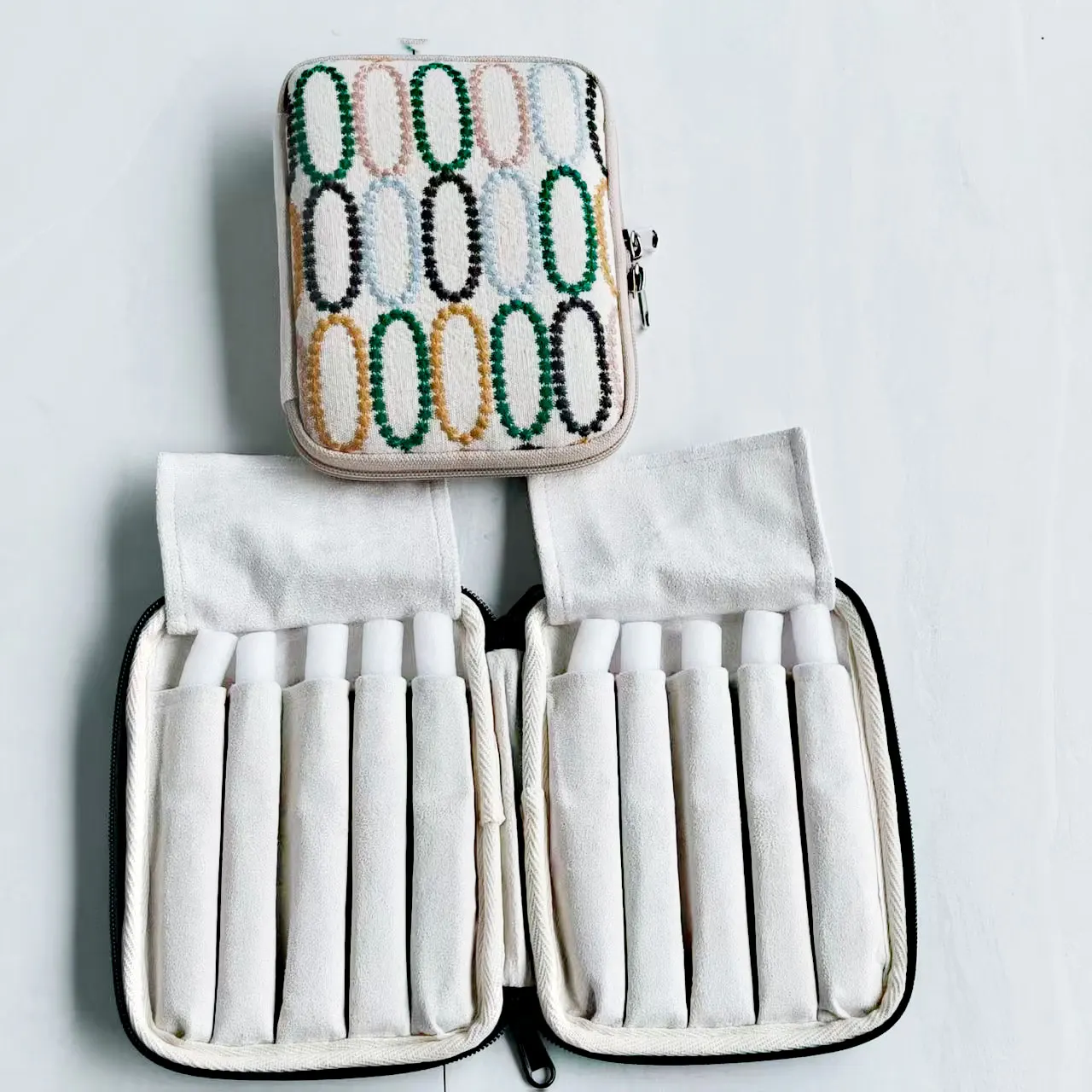 School Stationery Pouch Pencil Bag for 8-Year-Olds - Useful 10-Pen Bag - Special Offer Gift Item