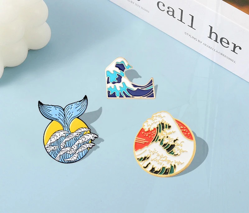 Badge Custom Pines Lapel Pins Jeans shirt Bag Freedom Mind Jewelry Gift Secret of Ocean Enamel Pins Sea Wave Mermaid Tail