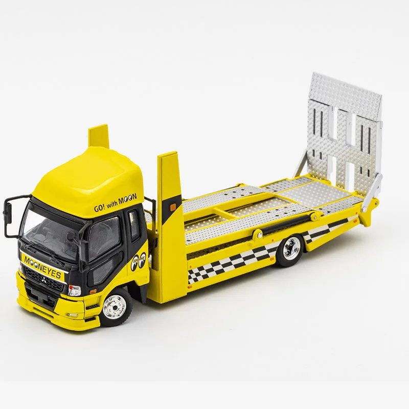 

SHADOW 1:64 Scale Fuso Fighter(1024) 2017 Double Deck Tow Trucks Simulation Alloy Car Model Static Collectible Toy Gift