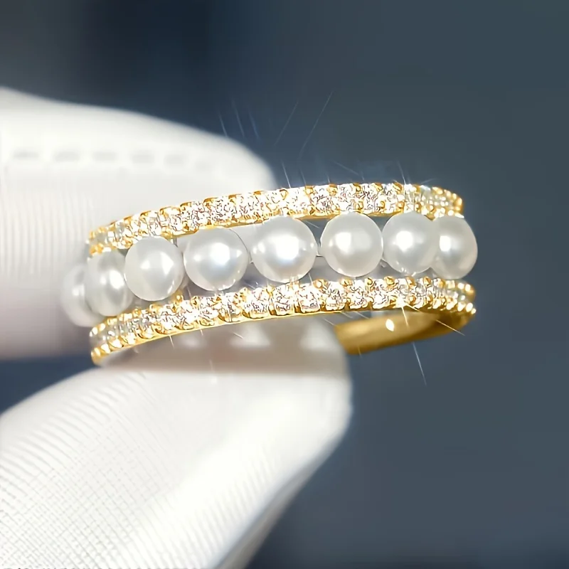 Goldfarbener Dreischichtiger Ring mit Eingelegtem Synthetischem Zirkon und Imitationsperlen, Geeignet für Tägliches Tragen oder als Schmuckgeschenk für Damen