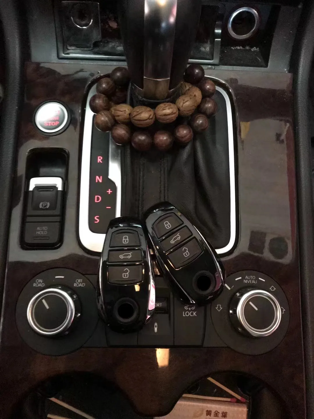 Dodaj bezkluczykowy system startowy samochodu do system zdalnego uruchamiania Volkswagen VW Touareg i komfort system wprowadzania jednym dotkniฤciem