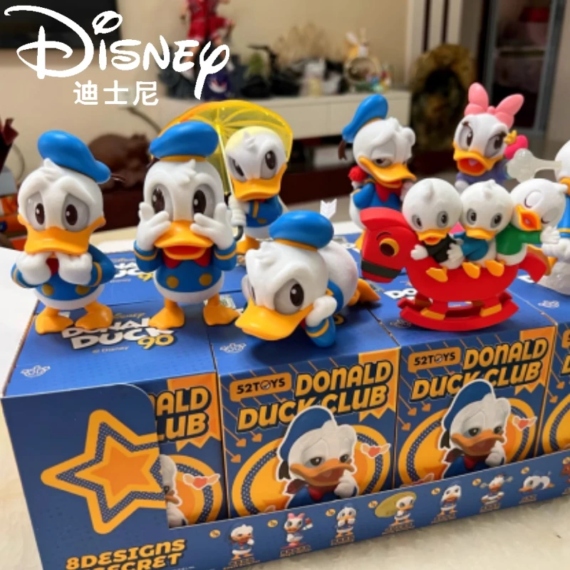 Genuine Original New Disney Donald Duck Club Series Blind Box Handle Tide Play Toys Dolls Gifts Ornaments