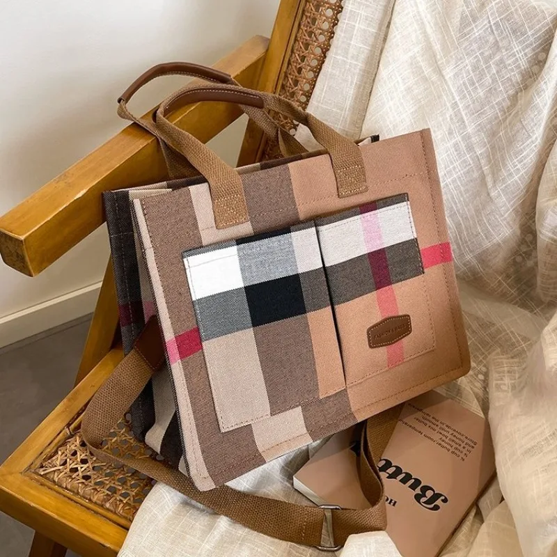 

Unique Vintage Crossbody Handbag Trendy Design Letter Logo For Women Solid Color Leather Classic