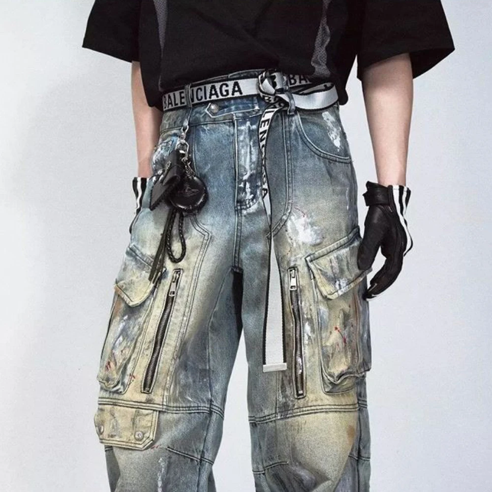 Jeans Pria Celana Kasual Grafiti Tidak Beraturan Banyak Saku Kargo Celana Kaki Lebar Fashion Pakaian Jalanan Musim Panas Pakaian Pria 2025 Baru