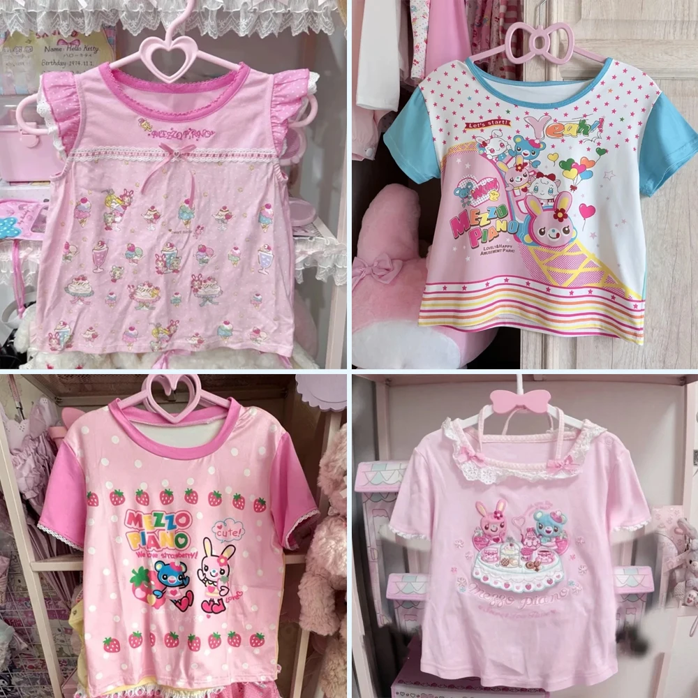 Süße Lolita Kawaii Print-Bluse für Damen, Rüschenärmel, Spitzen-T-Shirt, Schleifendekoration, Cartoon-Charakter, Allover-Print, süßes Oberteil