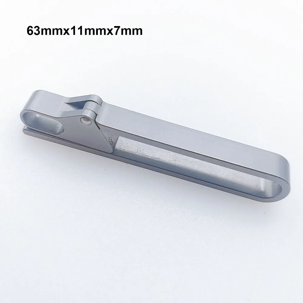 

Multi-functional Bottle Opener Real Titanium Alloy Super Lightweight EDC Key Rings Tool Man Car Keychain Male Creativity Gift