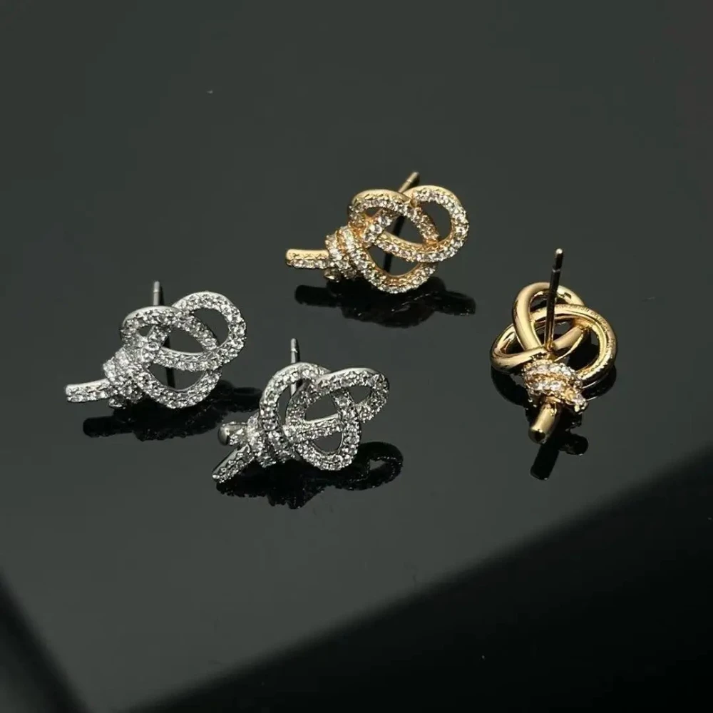 

2025 Trendy Jewelry Unique twisted design Earrings Luxurious Jewelry earrings, Engagement gifts