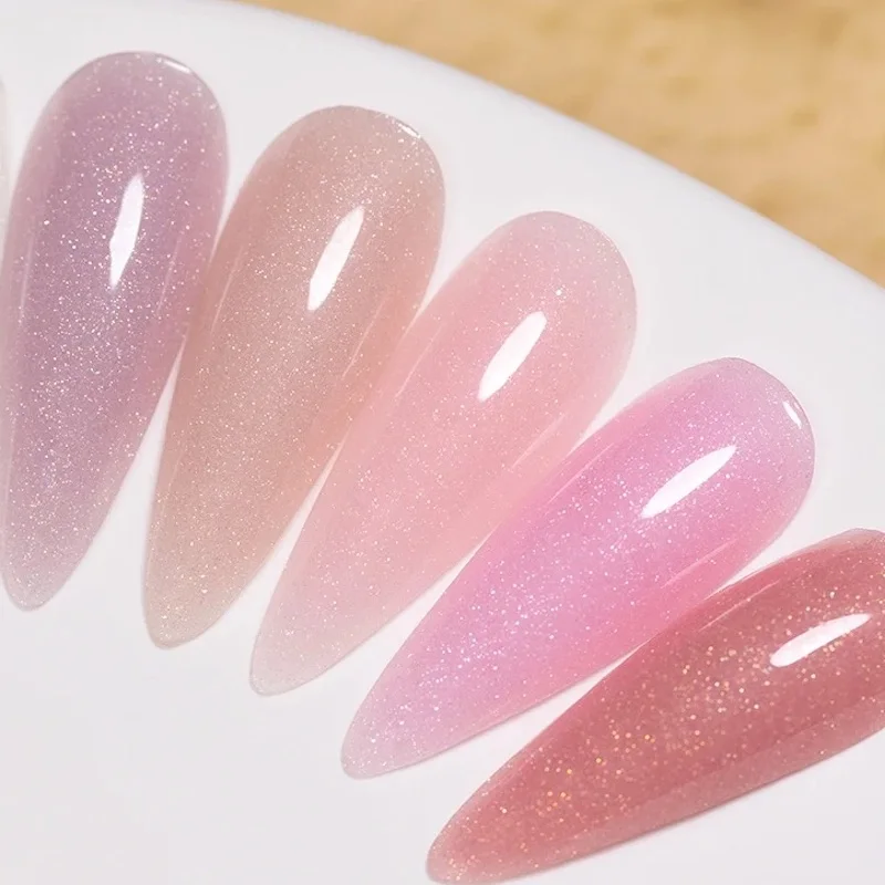 nail polish light pink