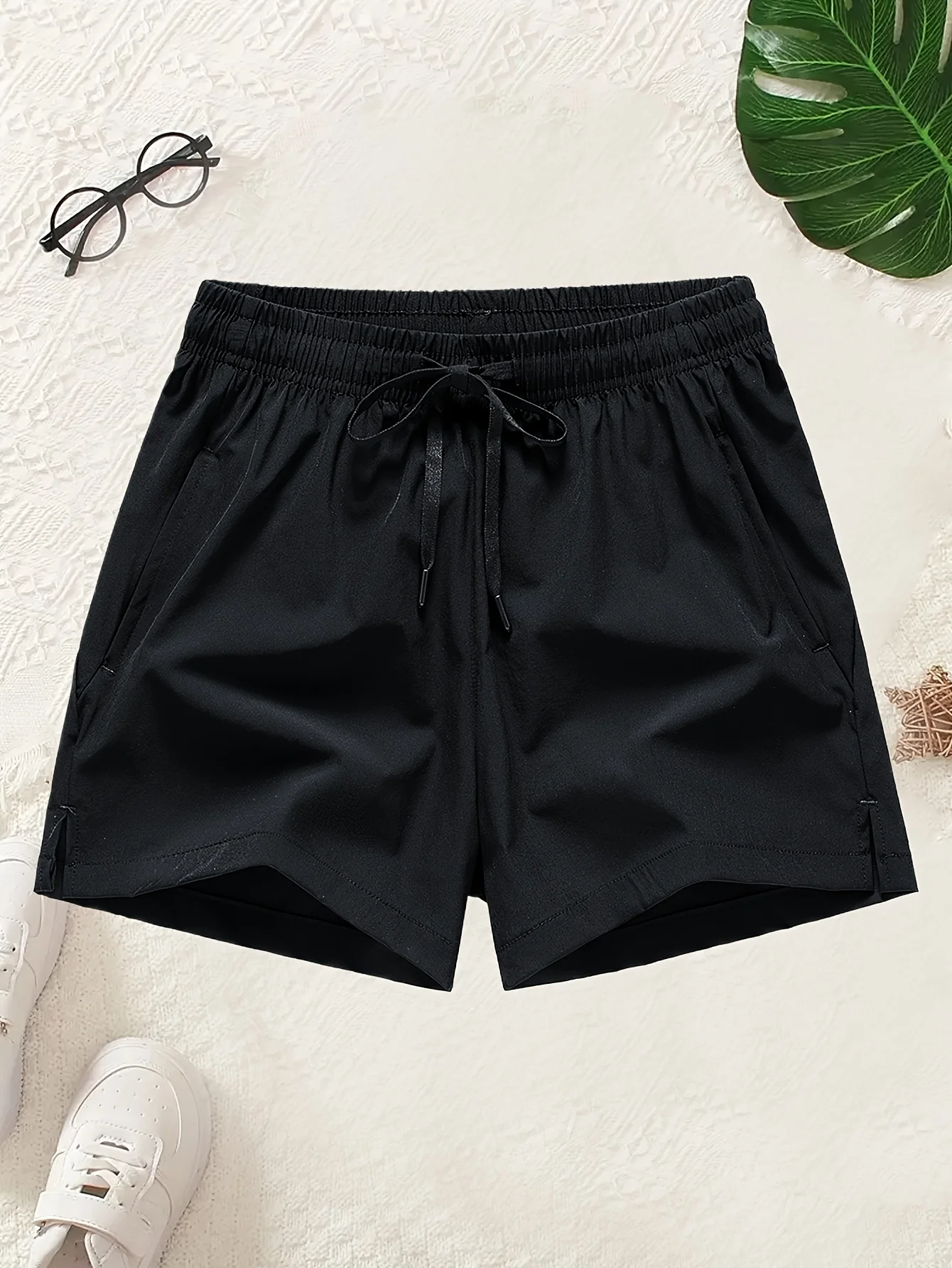 

New style men's shorts - quick-drying, loose-fitting, solid color, five-point sports casual pants for men, thin ice silk beach p