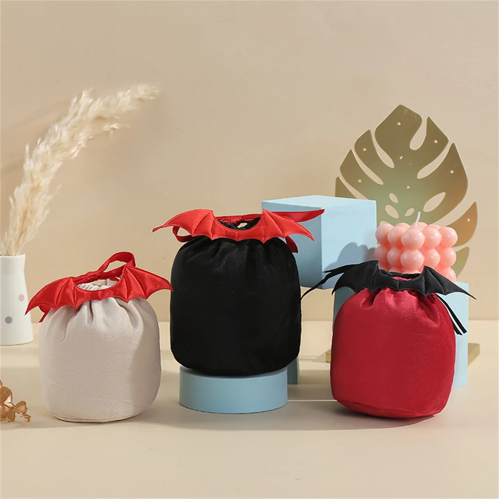 1PC Halloween Candy Bag Velvet Red Black Bat Ears Candy Bags Gift Packing Bags Party Decoration Drawstring Bags Dropshipping