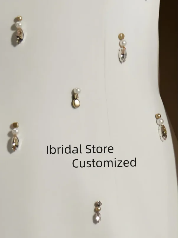 فستان حفلة موسيقية عربي مخصص برقبة عالية مطرز على شكل حرف A فستان حفلة نسائي مع كيب سويب تراين فساتين سهرة سعودية