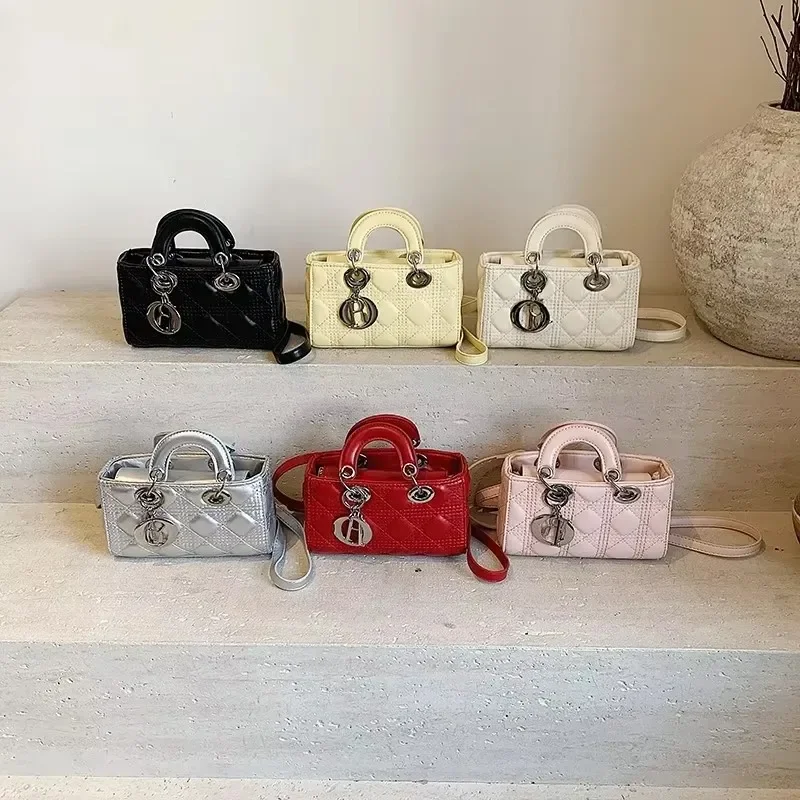 

Luxury Textured Leather Shopper Bag - Unique Square Satchel Crossbody Vintage Minimalist Design For Women Party Evening Casual