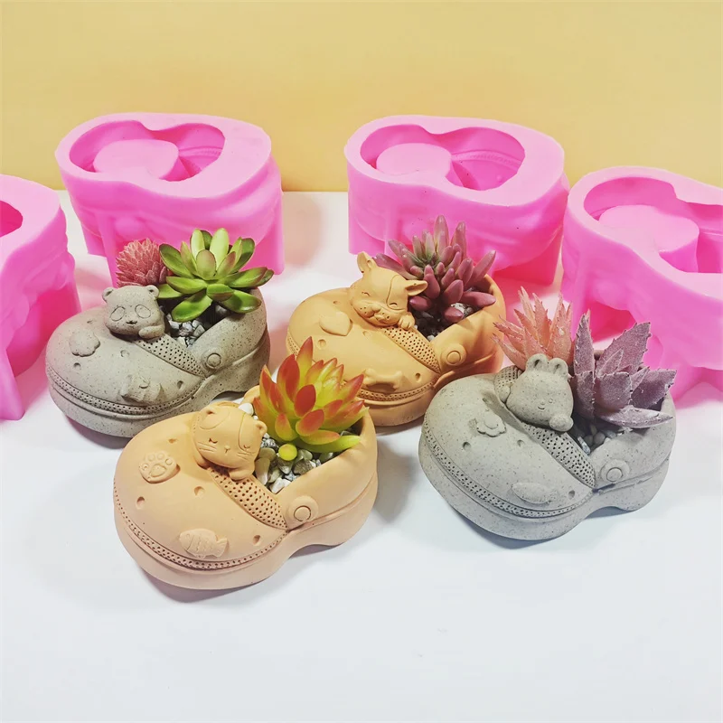 3D Animal Slippers Succulent Plant Flower Pot Resin Silicone Mold Hole Shoes Sandals Storage Box Pen Holder Concrete Gypsum Mold