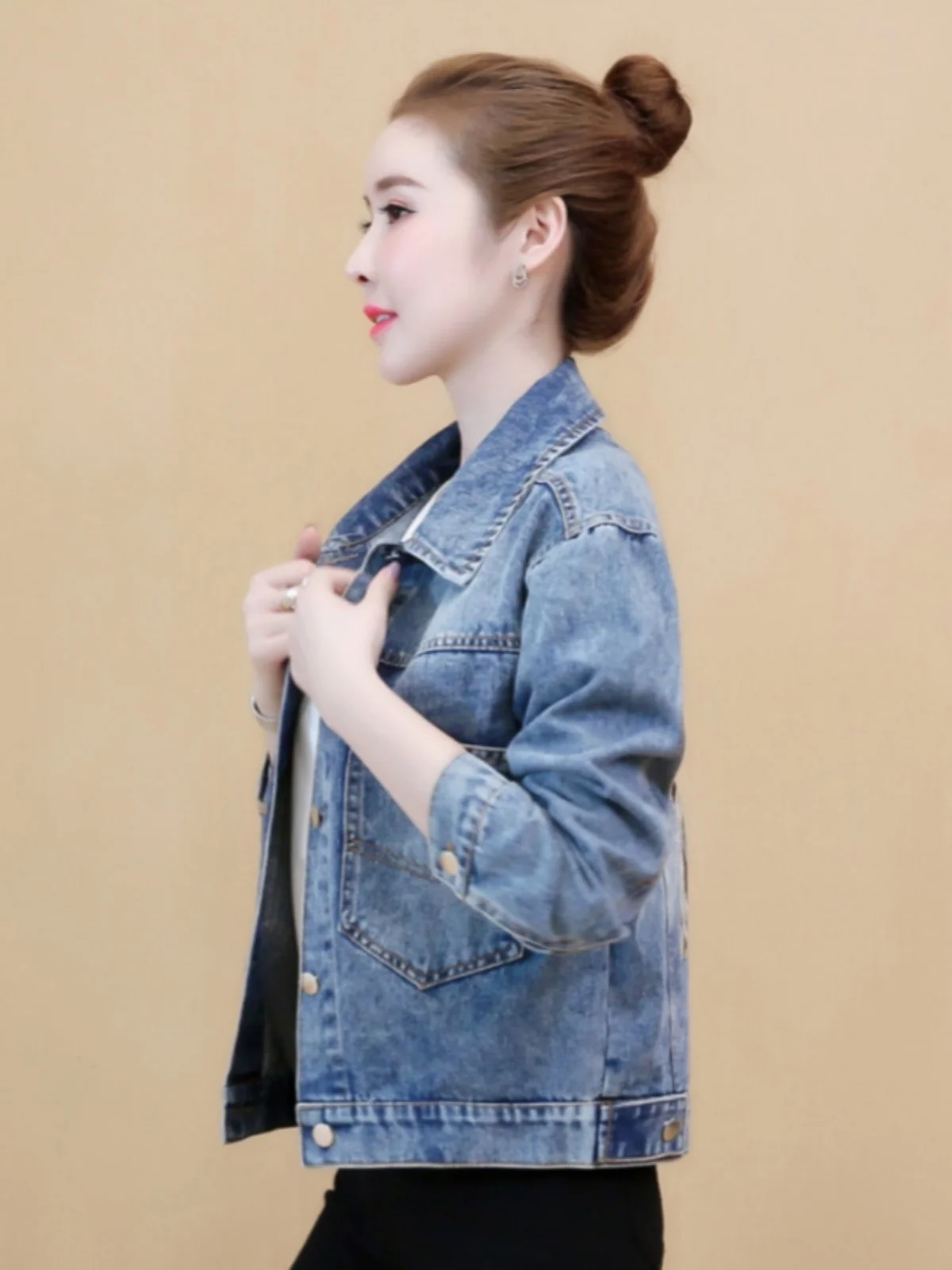 Womens Loose Fit Washed Denim Jacket Spring Autumn Style Commute Fashion Tag Removed Sample Garment Short Outerwear