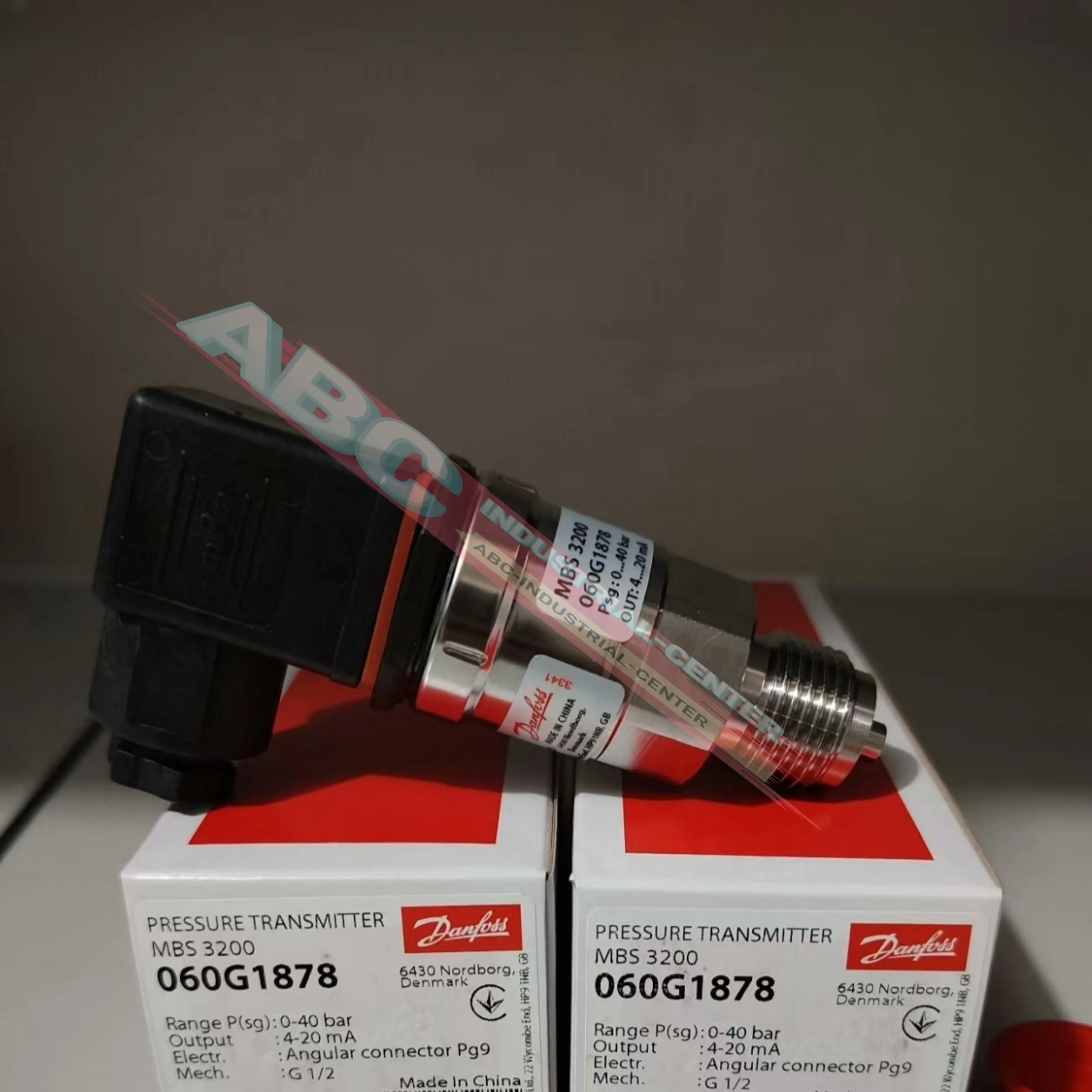 

060G1878 MBS3200 060G1999 MBS3300 pressure sensor new in box