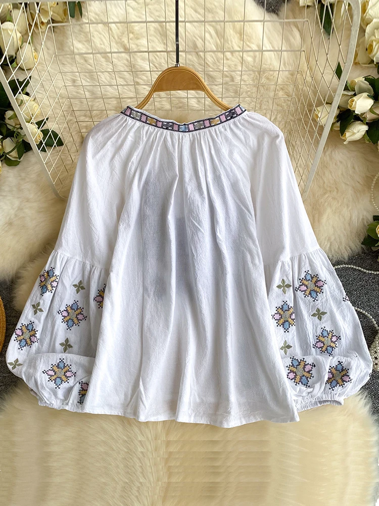 Women Bohemian Blouse Embroidery Fringed Shirt Spring Long-sleeved Loose Lantern Sleeve Vacation Style Top Female Blusa BL366 view 3
