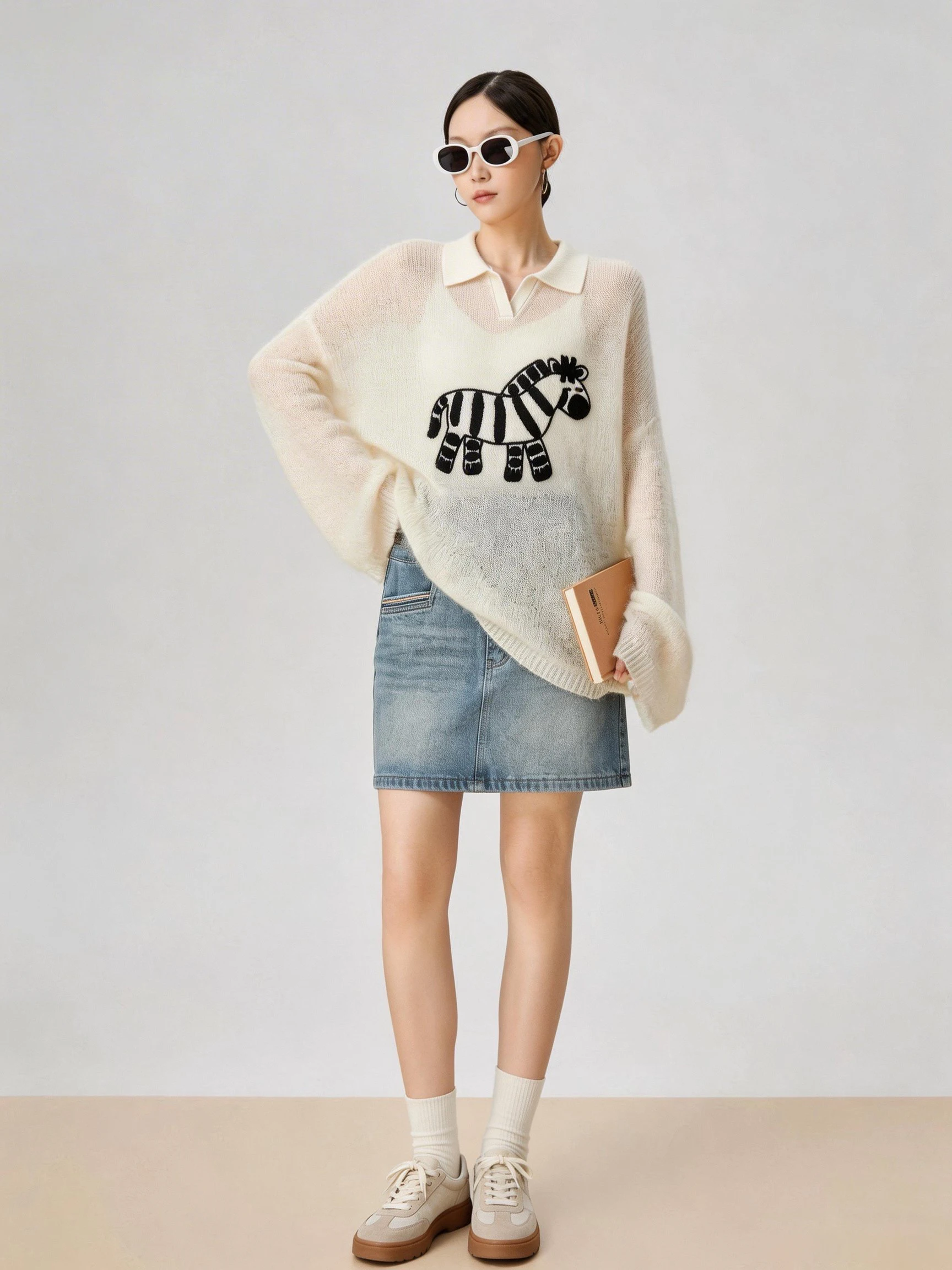 

White Zebra Pattern Knitted Loose Sweater Women's Cover up Spring New Style Casual V-Neck Long Sleeve Polyester Blend