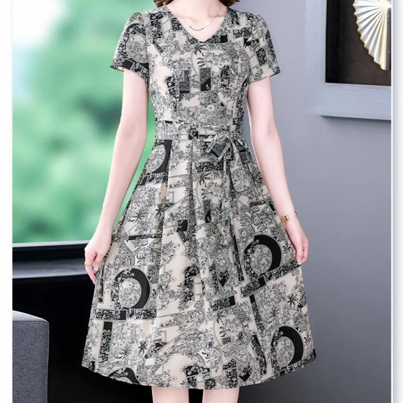 2023 Summer New Temperament Women's Clothing Loose Korean Version Short Sleeve V-Neck Fashion Printed Drawstring Casual Dresses