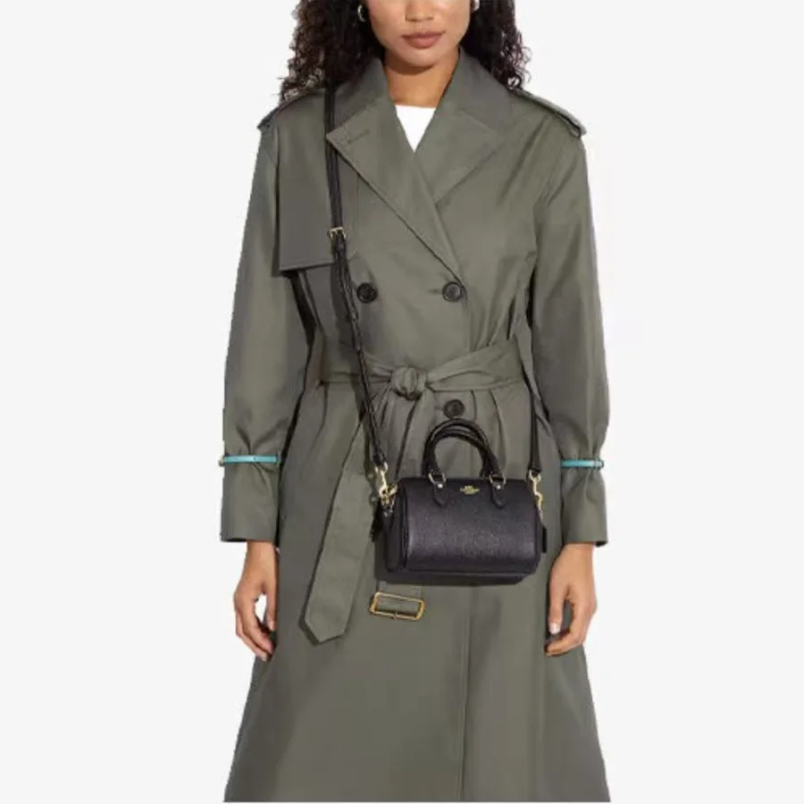 

2025 New Fashionable Commuter Large Capacity Women's Bag Casual Versatile Crossbody Bag Simple Shoulder Bag Underarm Bag Pillow