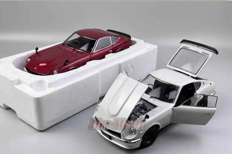 

KYOSHO 1:18 для Nissan FAIRLADY Z-lS30, литая под давлением модель автомобиля, имитация игрушки для мальчиков, подарки на день рождения, коллекция для хобби, красный