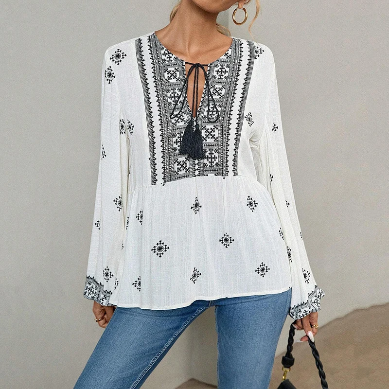 

Женская весенне-осенняя новая рубашка, модный повседневный свободный топ с полуоткрытым воротником на шнуровке и рукава-фонариками с геометрическим принтом и складками