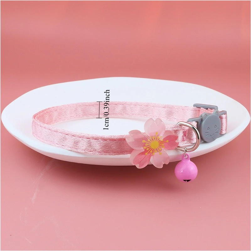 الحيوانات الأليفة طوق الجنية الوردي مقوس دانتيل معلقة الخرز القط طوق جرس الحيوانات الأليفة Collare تشيهواهوا هريرة طوق اكسسوارات طوق الفقرة غاتوس