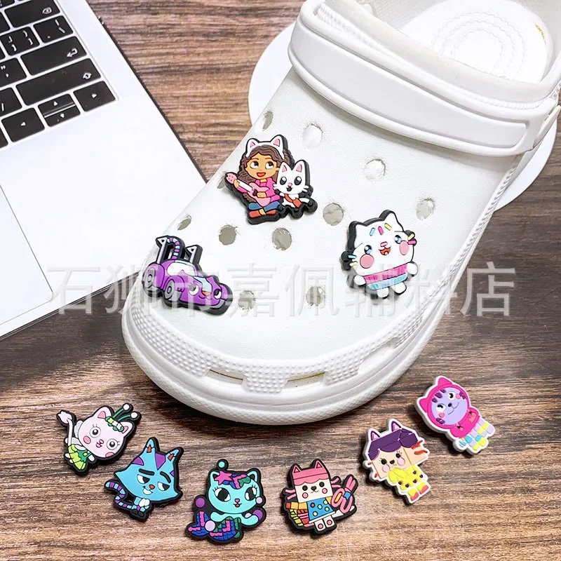 14Pcs/set Gabby\'s Dollhouse Decoration Anime Shoe Charms Cute Sandals Shoes Accessories PVC Badges for Kids Christmas Gift