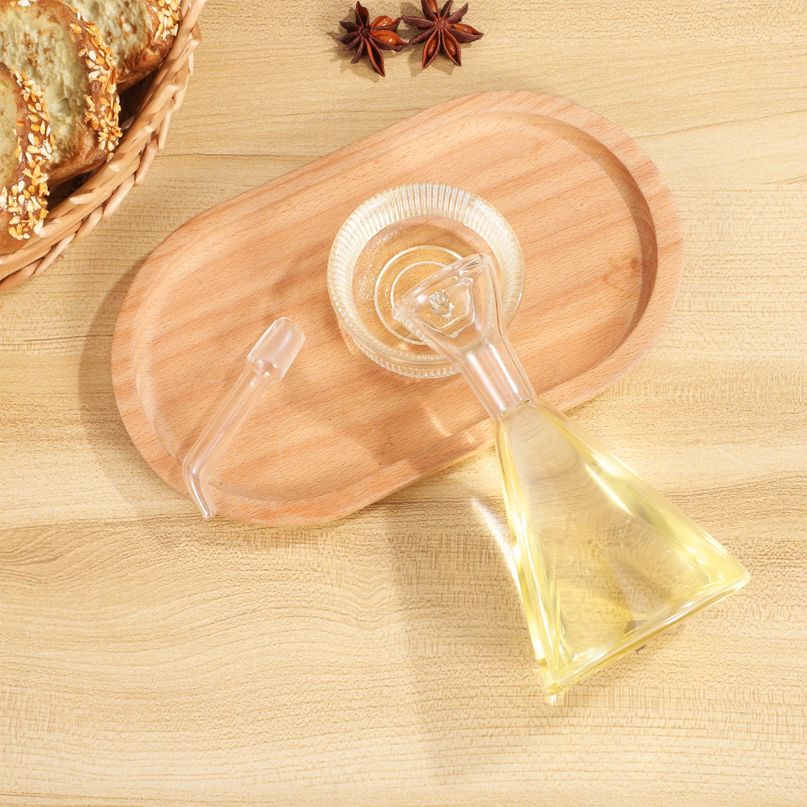 

Oil and Vinegar Dispenser Glass Drip Spout 250ml Perfect Pour Kitchen Bottle Controls Oil Pouring Keeps Counters Clean