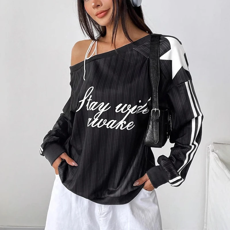 

Американская ретро футболка с открытыми плечами и длинными рукавами, осенний спортивный свободный трикотажный топ с принтом Spicy Girl для женщин