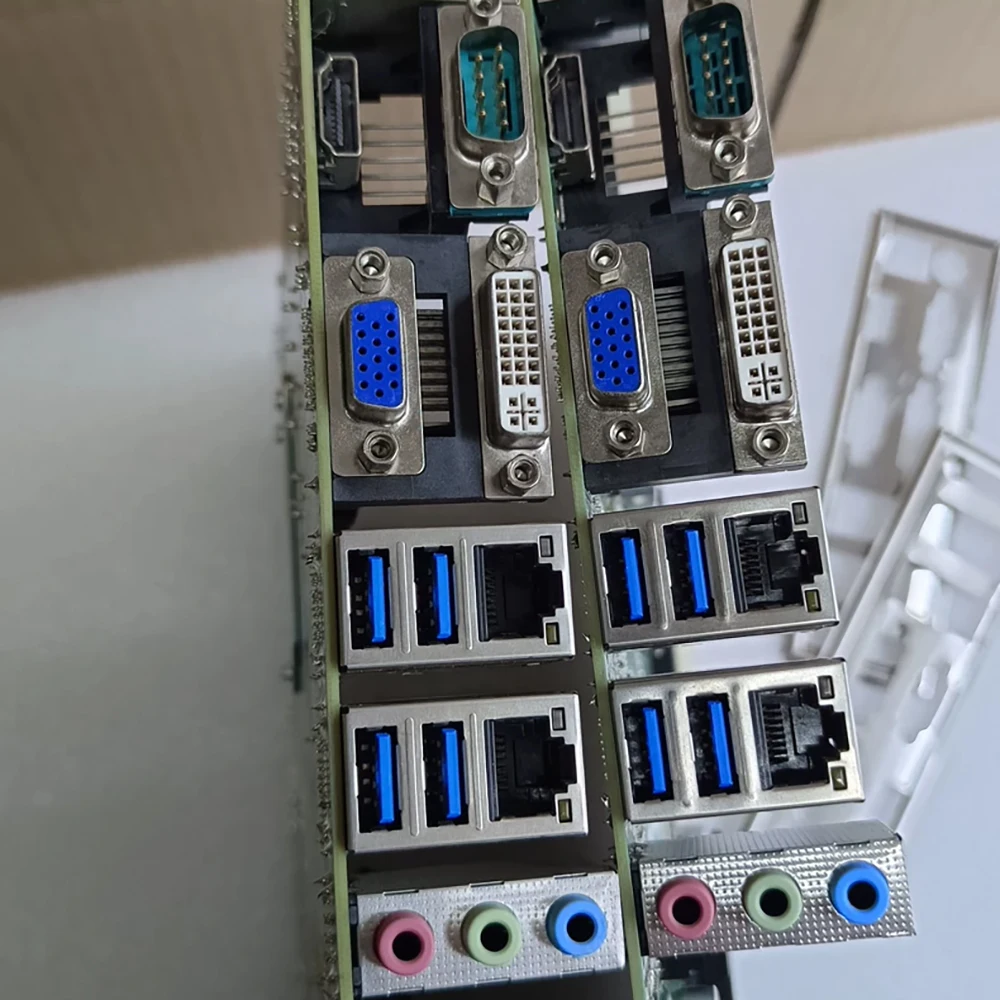 YW-AM9281 V1.0 اللوحة الأم للتحكم الصناعي LGA1150 H81 رقاقة YW-AM9281