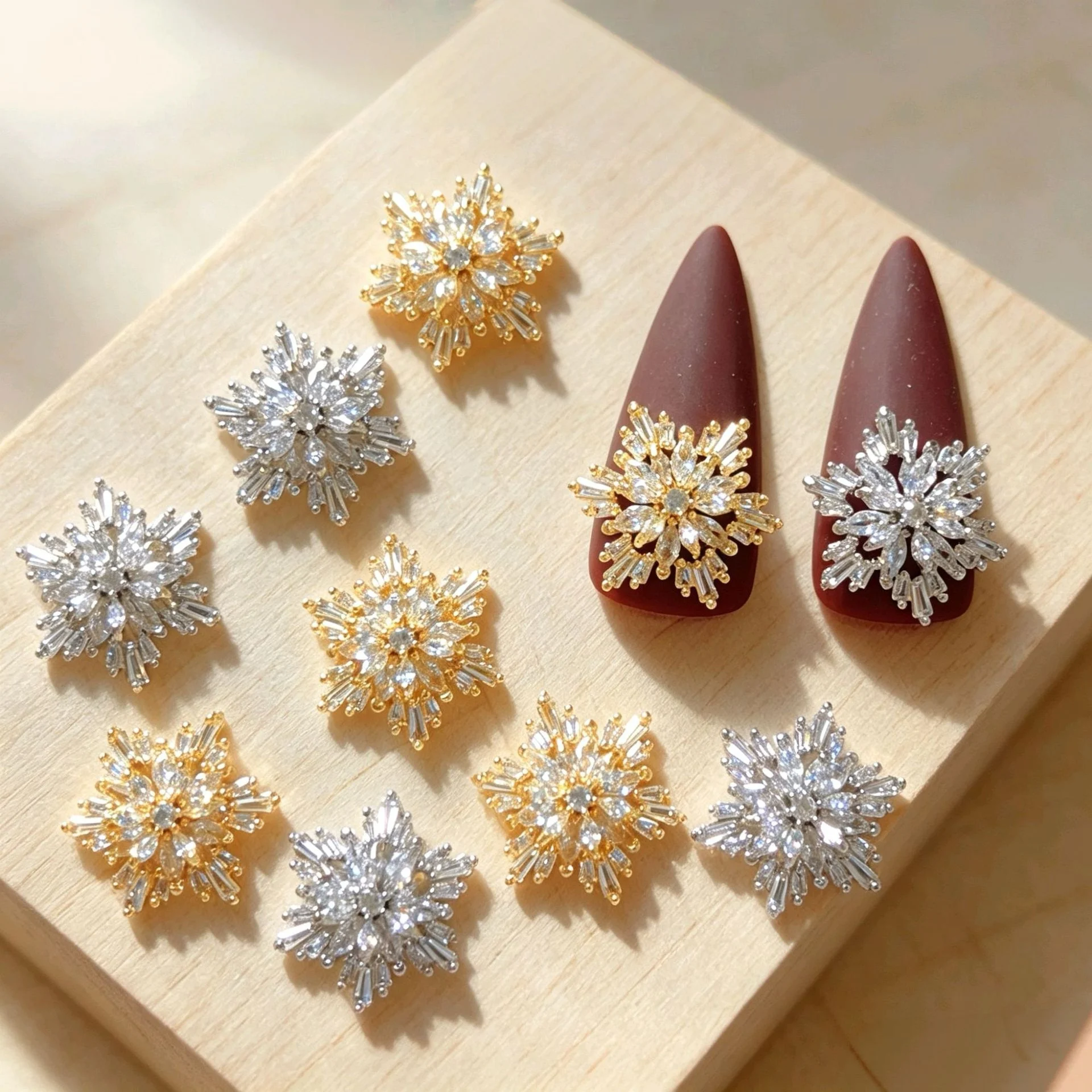 10pcs Luxury Christmas Snowflake Zircon Crystal Nail Art Parts Charms Supplies Manicure Accessories for DIY Nails Decorations