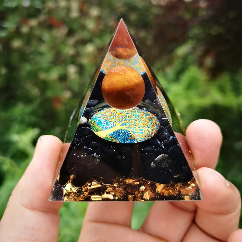 Natural Crystal Gravel Pyramid Energy Generator Amethyst Peridot Healing Aura Generator Meditation Tools Handicraft Ornaments