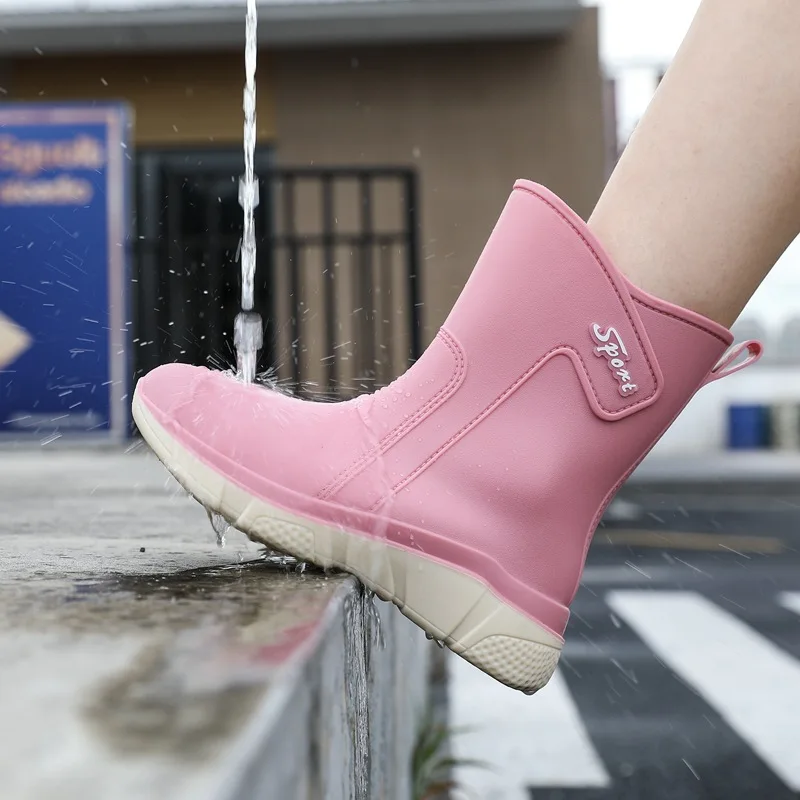 Fashion Women's Rain Boots Mid-Tube Rain Boots PVC Thick-Soled Outer Wear Non-Slip Rubber Shoes Waterproof Outdoor Shoes 36-40