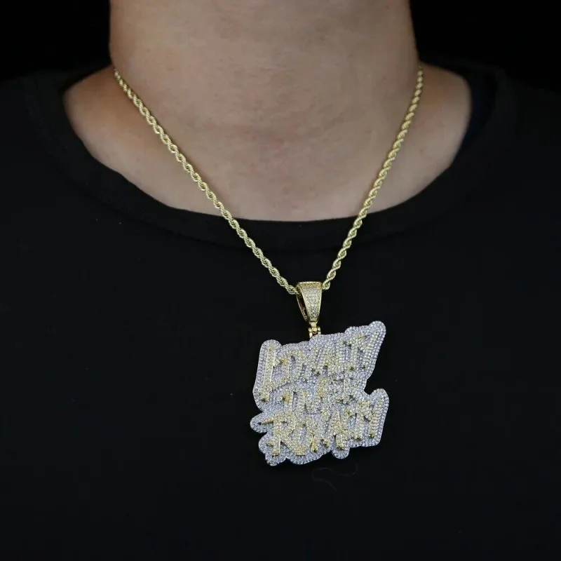 New Fashion Royal Letter Pendant Necklace Hip Hop Sparkling Cube Zirconia Men\'s Party Jewelry
