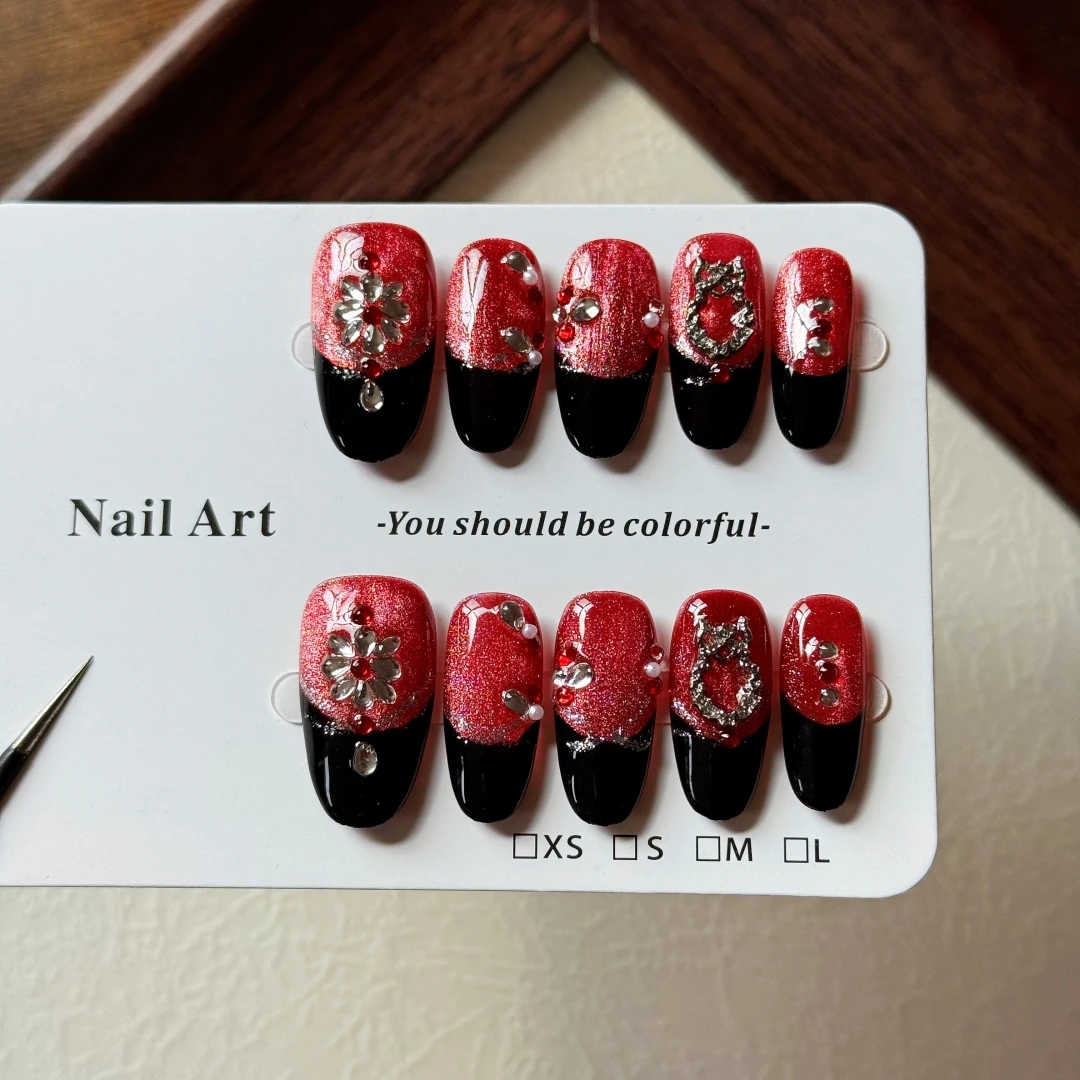 10pcs high-end Luxury-retro style, black and red contrast color, dazzling cat-eye effect, three-dimensional stacked diamonds