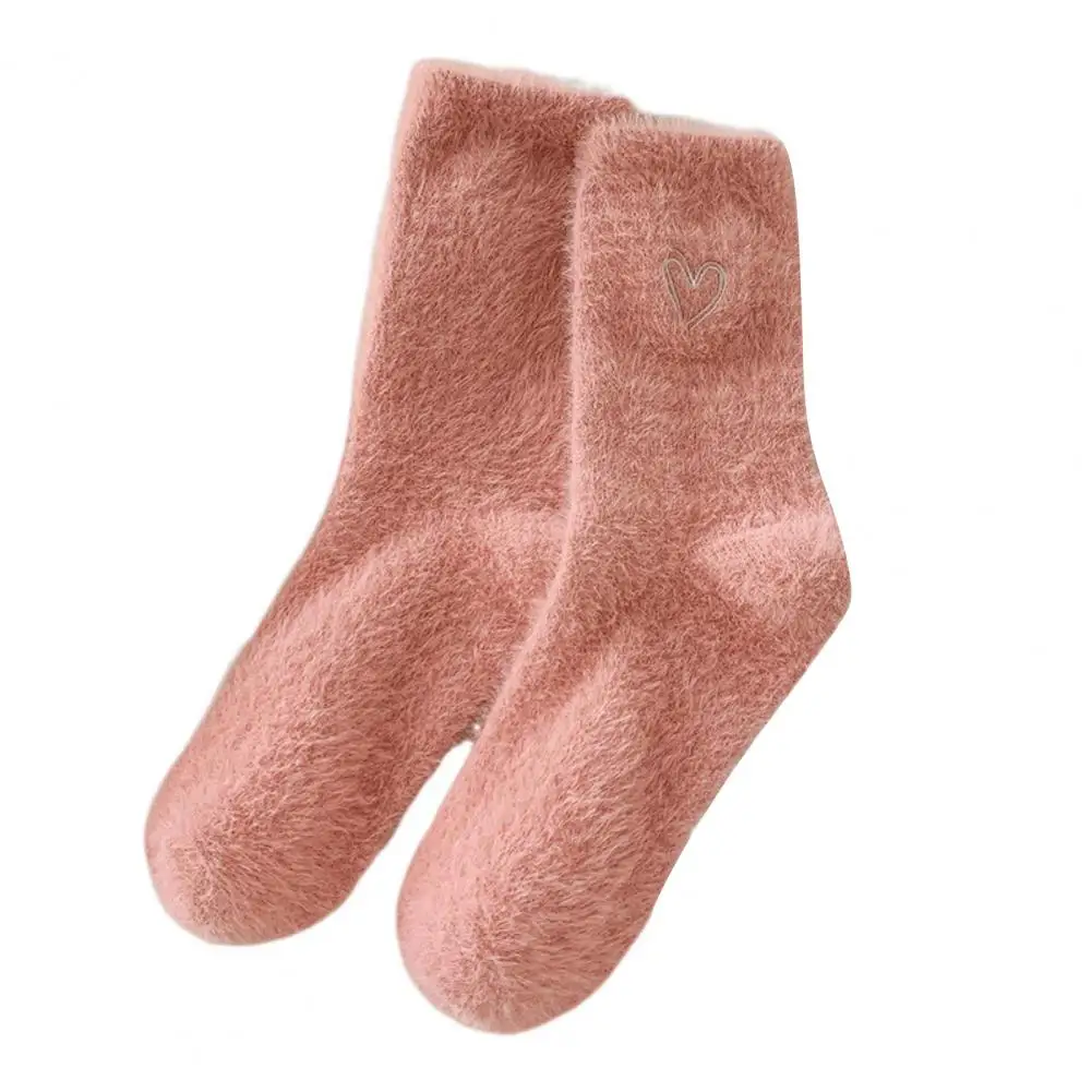 

Low Seam Socks Cozy Winter Plush Socks with Heart Embroidery High Elasticity Anti-slip Design for Comfort Warmth for Women