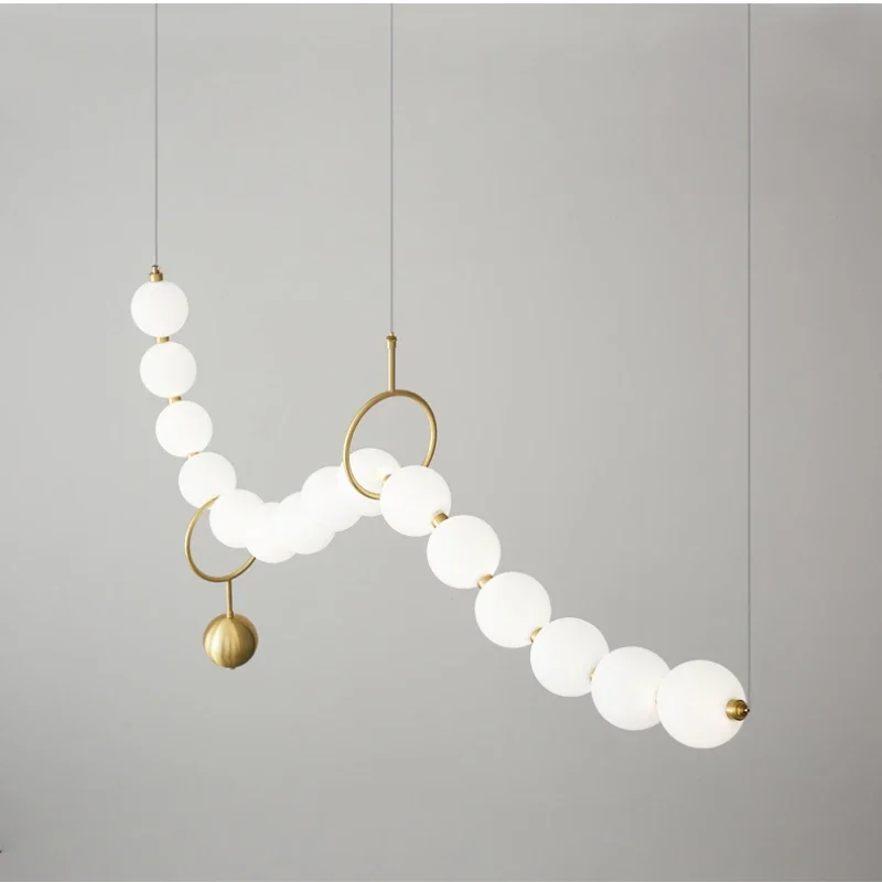 Plafonnier au design minimaliste moderne en laiton et cuivre, éclairage d'intérieur, luminaire décoratif de plafond, idéal pour un salon, une salle à manger, un bar ou un appartement