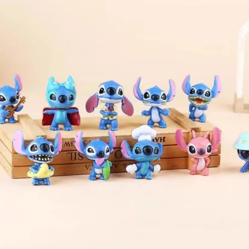 Figuras de Stitch, modelos del Tesoro interestelar, cajas ciegas, figuritas de huevo retorcido, decoraciones para pasteles montadas en el coche, regalos de Pvc