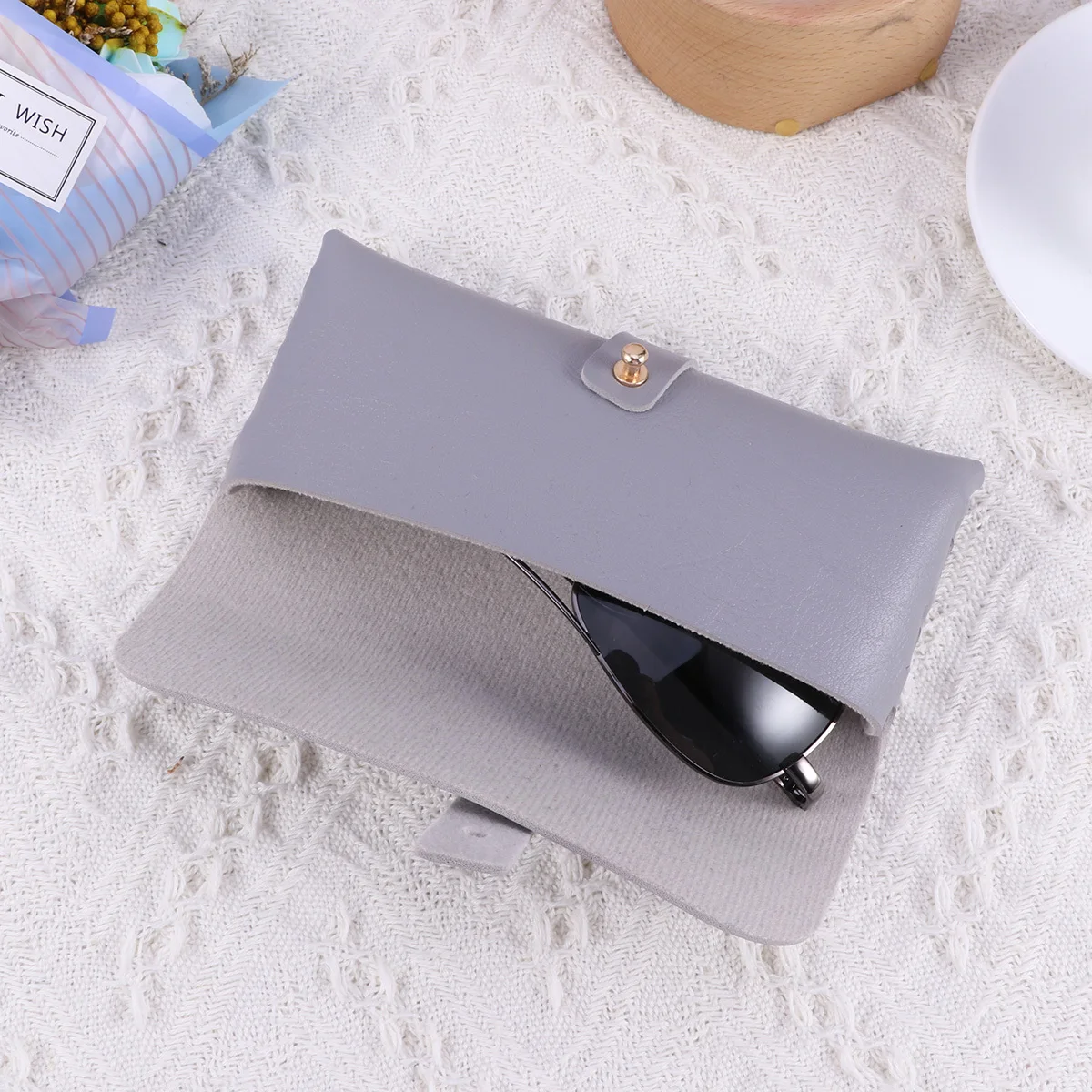 

Handmade PVC Glasses Case Buckle Clamshell Grey Large Capacity Protective Cover Bag for Glasses Storage