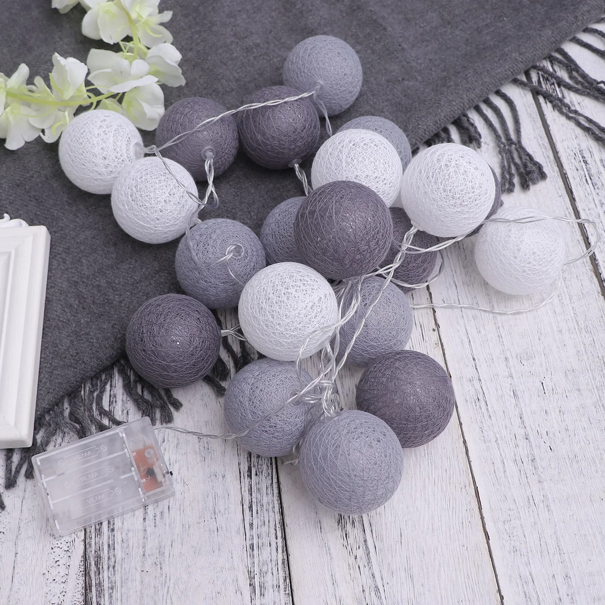 

20Leds Led Party Fairy String Lamp Cotton Ball String Decoration Grey Party Lights