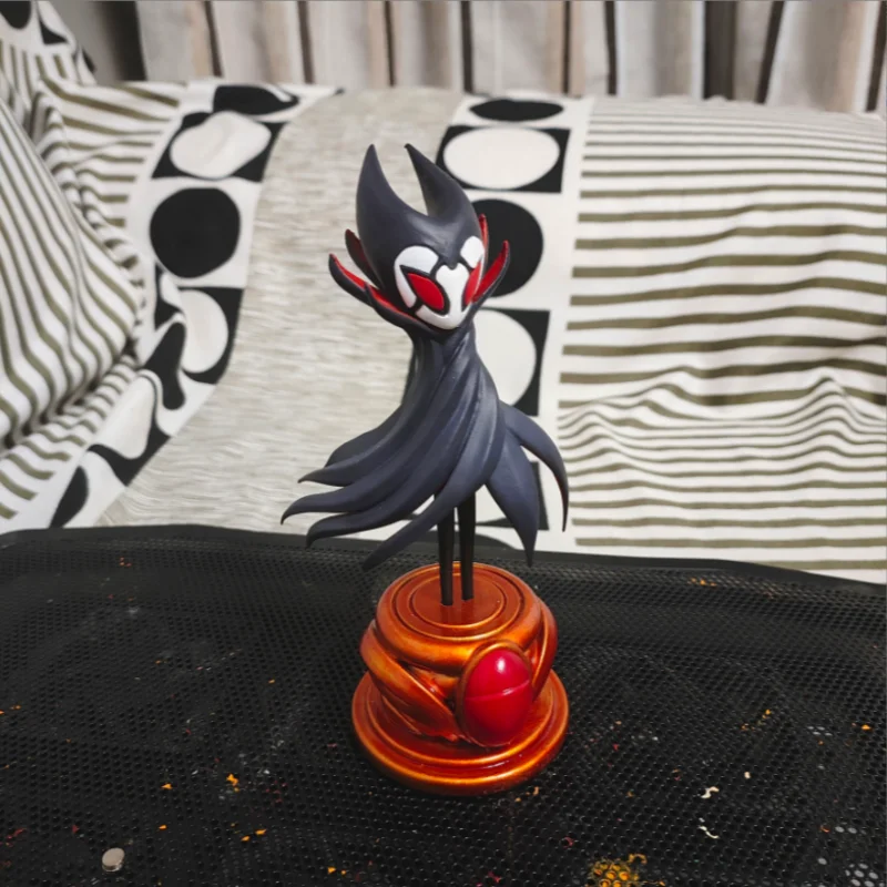 حار بيع الحرير أغنية الدبور اليدوية الجوف فارس نموذج بانثيون سلسلة بوس سطح المكتب الديكور تحصيل الراتنج لعبة مجسمة