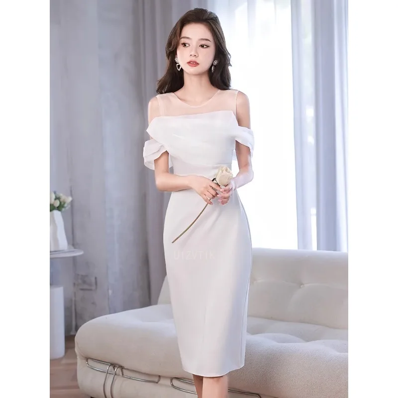 فساتين حفلات الزفاف بيضاء أنيقة بدون أكتاف وأكمام قابلة للإزالة فستان تبادل لاطلاق النار من الساتان فساتين زفاف كورية بسيطة حسب الطلب