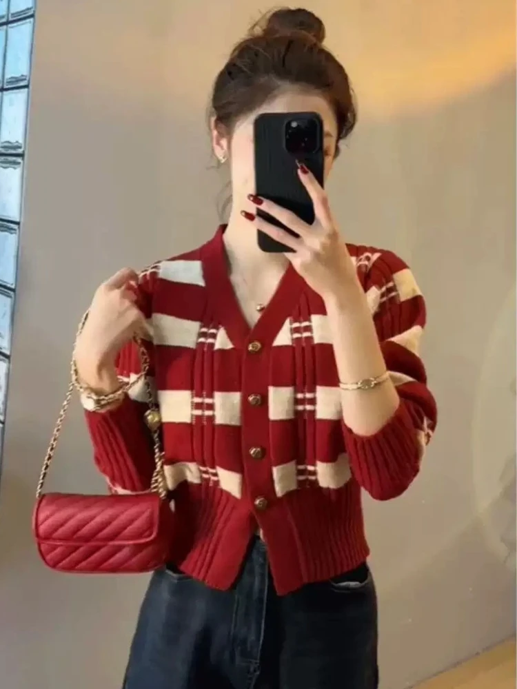 2025 модный женский укороченный вязаный кардиган с v-образным вырезом - универсальный свитер на пуговицах спереди, осень-зима, лидер продаж, короткая верхняя одежда