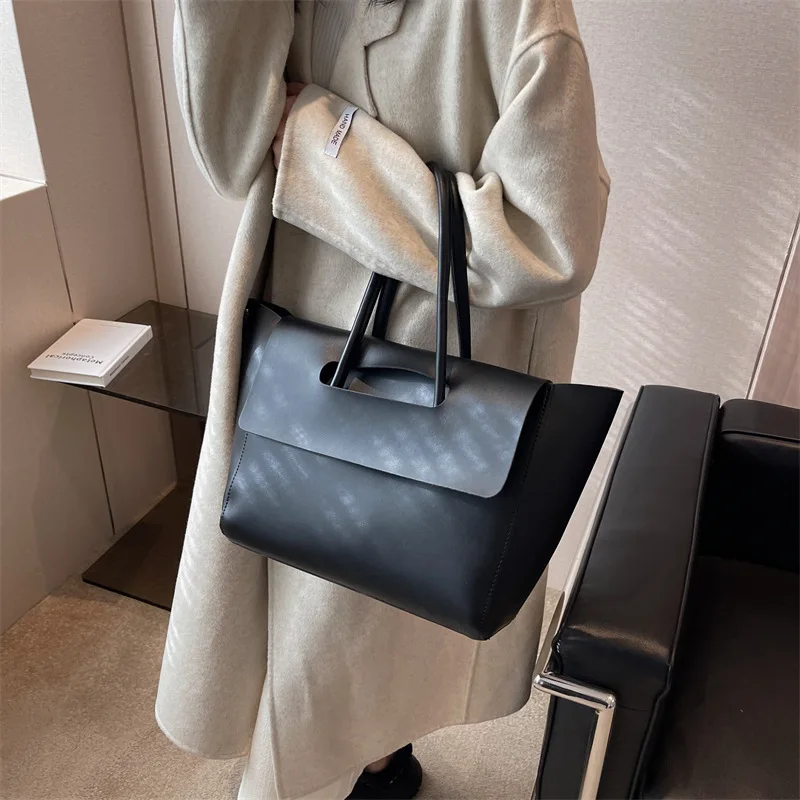 Women PU Large-capacity Shoulder Bags Korean Fashion Trend Senior Retro Commuter Tote Bag Handbag Bags for Women