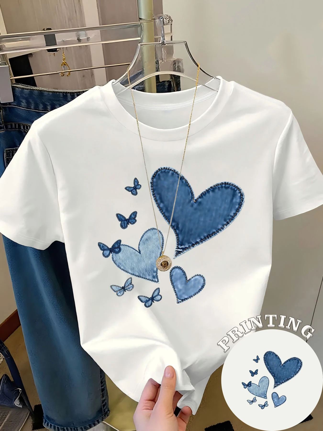 Damen-T-Shirt im Denim-Stil mit Herz- und Schmetterlingsdruck, Rundhalsausschnitt, Kurzarm-T-Shirt, bequem und atmungsaktiv für den täglichen Gebrauch