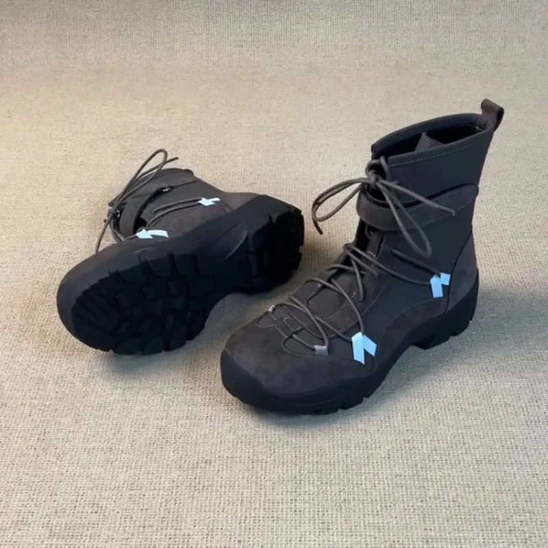 Ladies' Hiking Shoes Color Blocked Lace Up Ballet Style Short Boots Soft and Thick Soled Sports Hiking Shoes Casual Sports Shoes