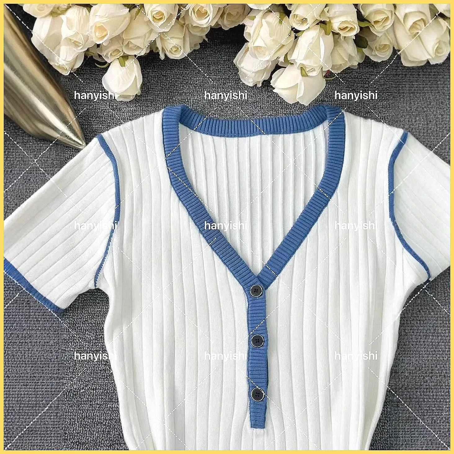 Gaun Mini Rajut Wanita 2026 Chic V-Neck Kancing Depan Elegan Seksi Model Bodycon